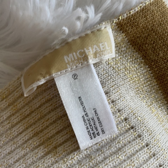 Michael Kors Scarf - Picture 3 of 5